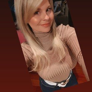 Meet your Posher, Tiffany